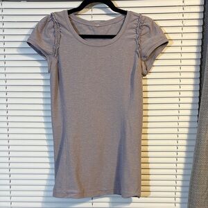 Lululemon Athletica Heathered Lilac Short Sleeve Top